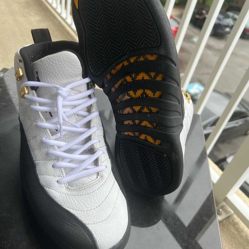 Rare Jordan 12 Countdown Pack Taxi 12 Sz 10.5